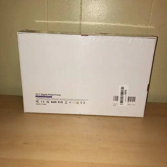 Frameo 10.1" Digital Photo Frame 32GB - Picture 3 of 11